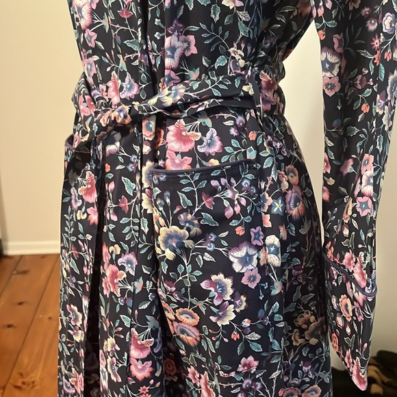 Liberty of London bathrobe - Picture 4 of 10